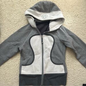 Lululemon Gray and White Scuba jacket